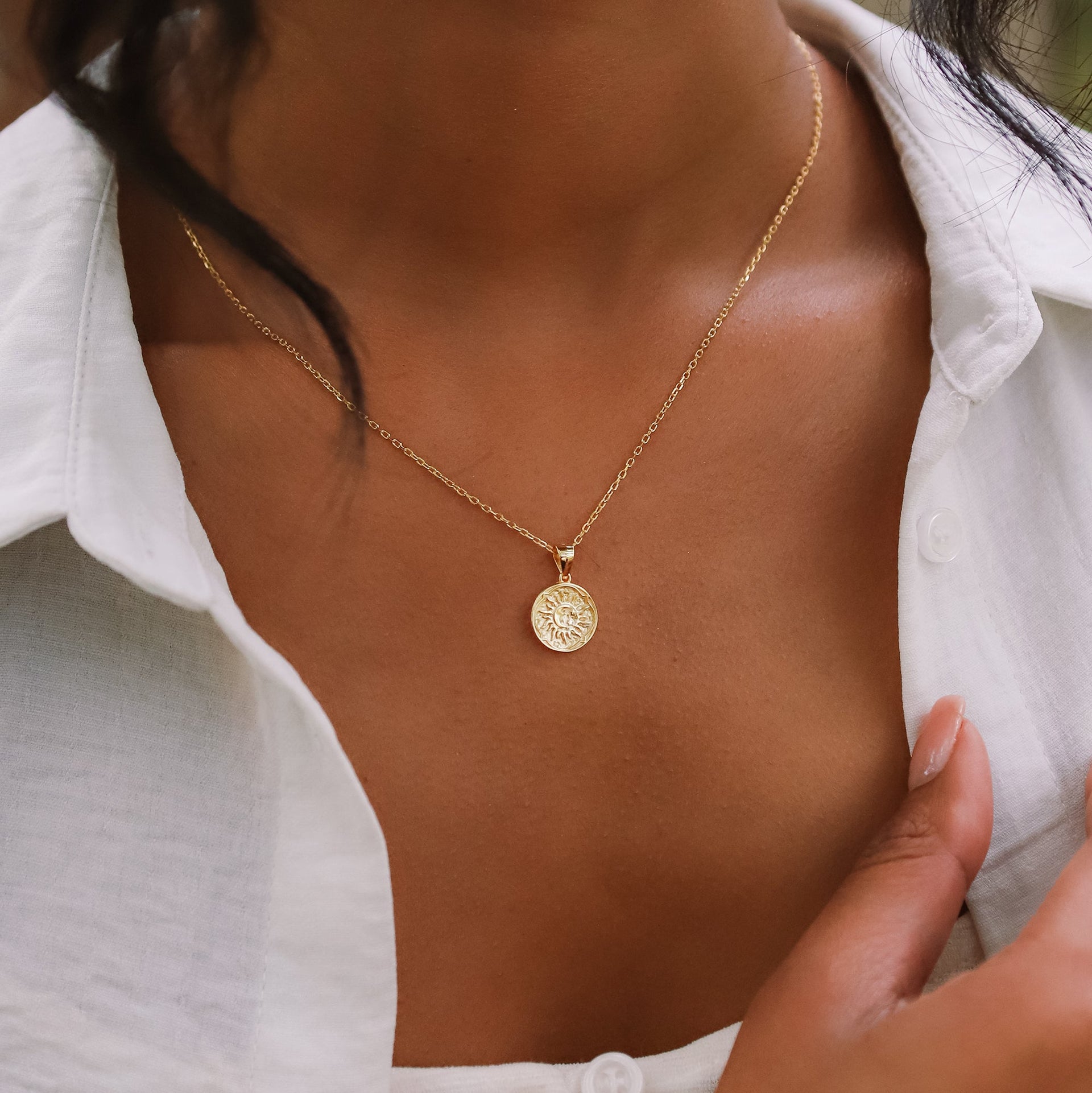 Alba Sun Coin Necklace | Gold Plated