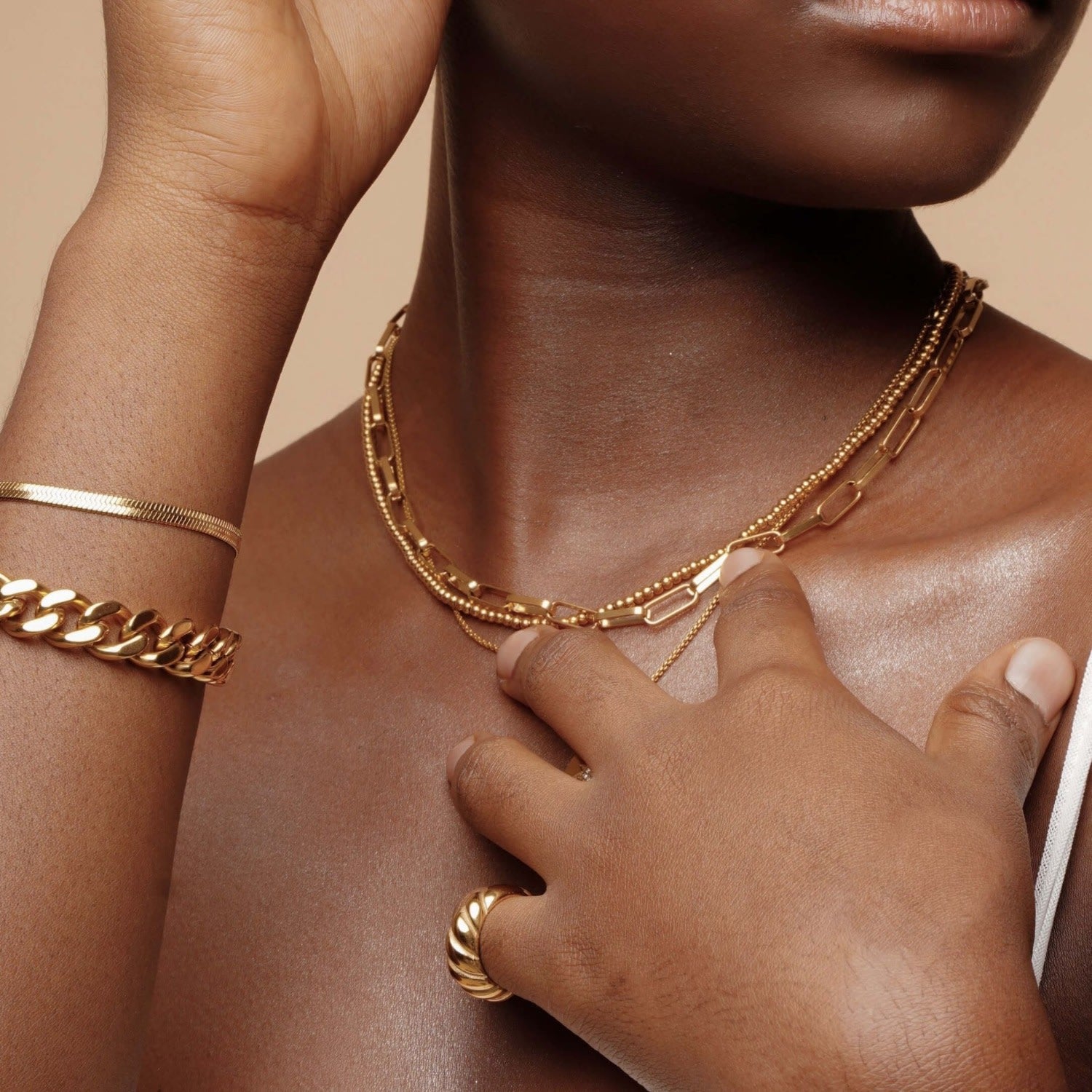 Amelia Beaded Dainty Necklace