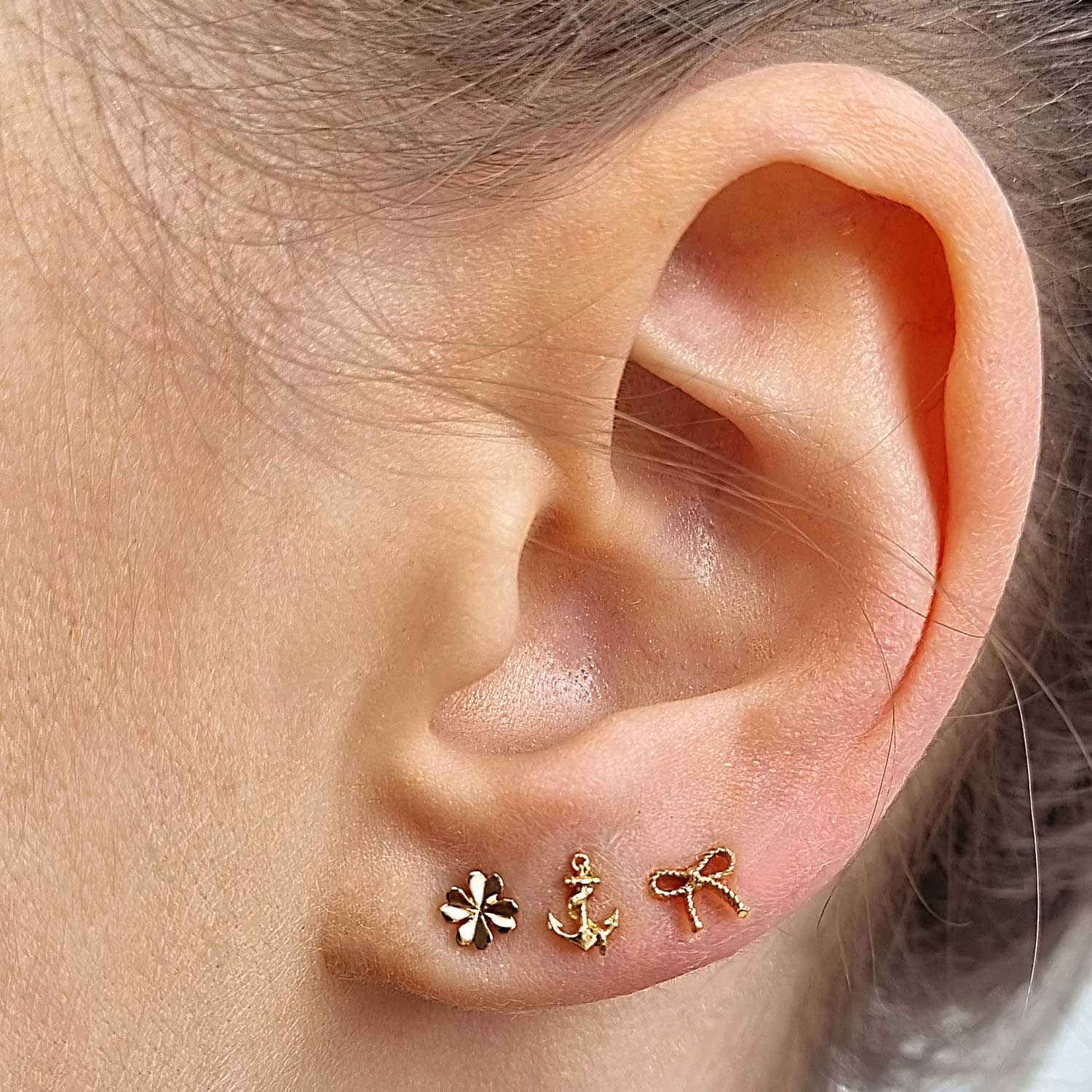 Anchor Earrings - Gold