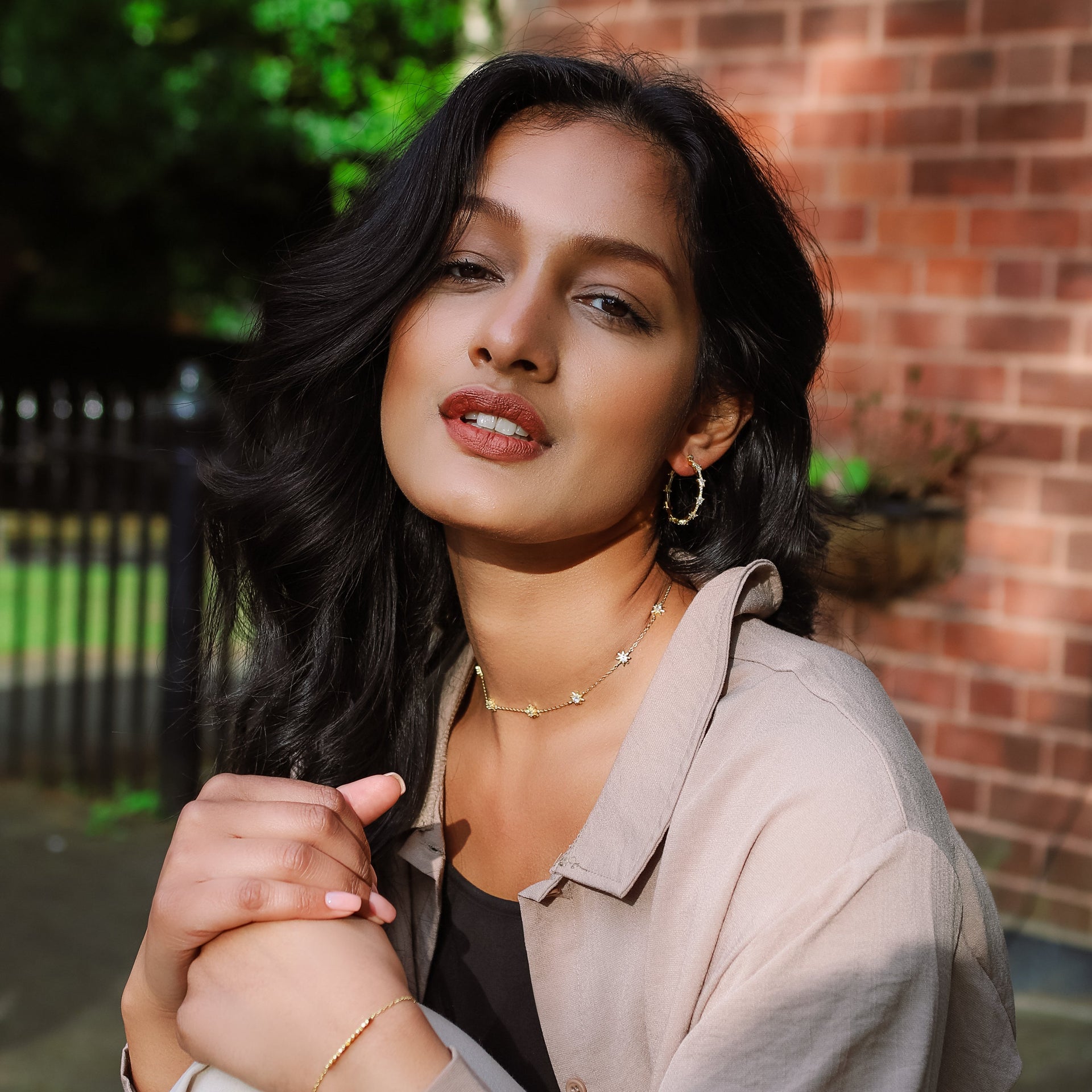 Icelyn Star Choker Necklace | Gold Plated