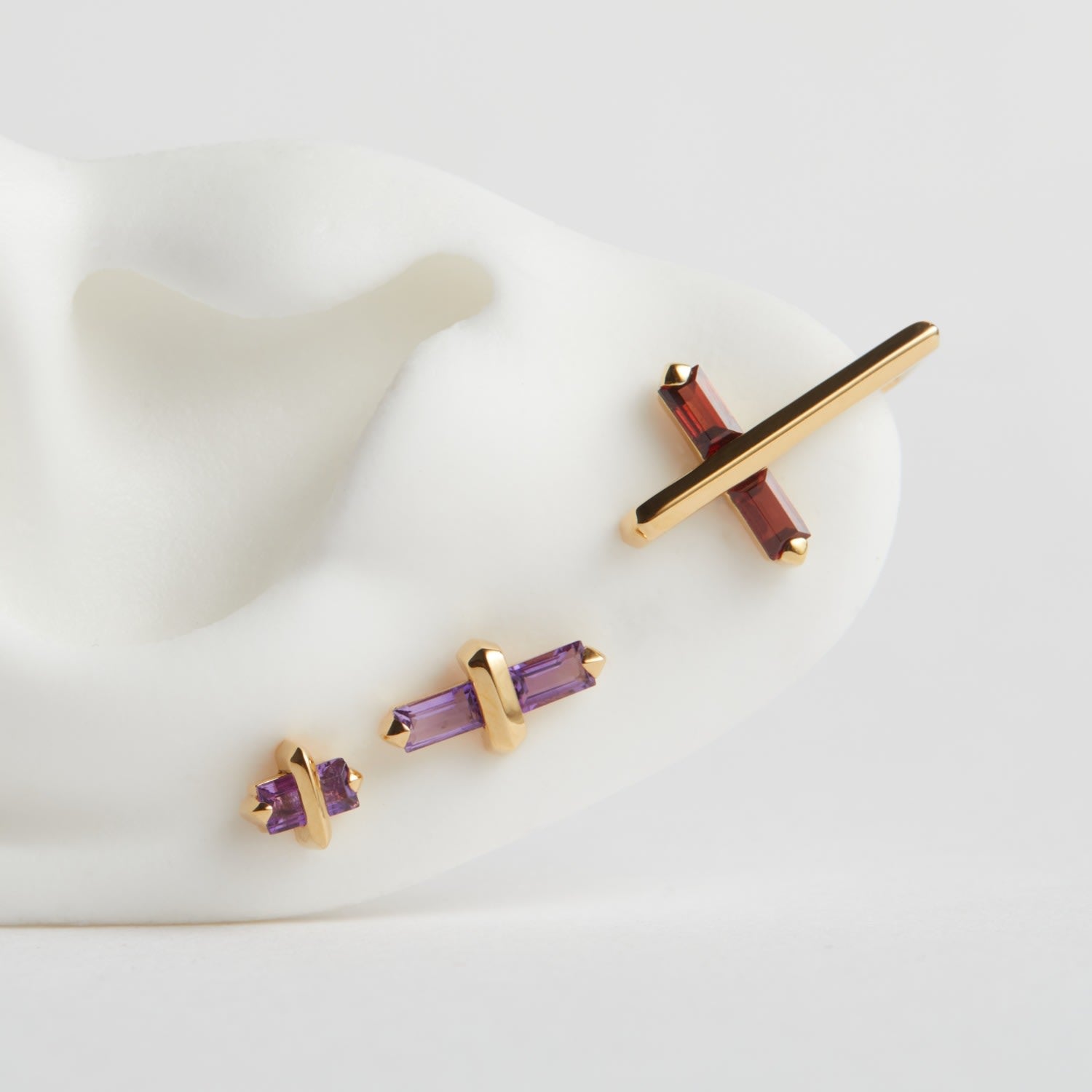 Angel Kiss Earring - December - Tanzanite - Silver