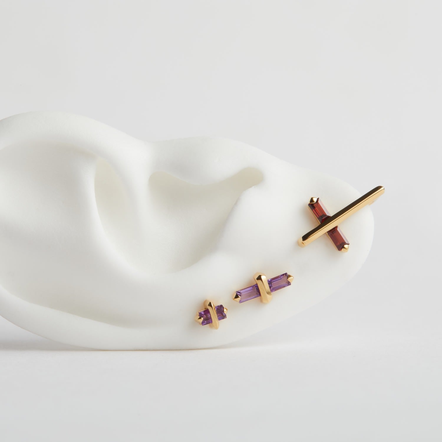 Angel Kiss Earring - July - Ruby - Gold Vermeil