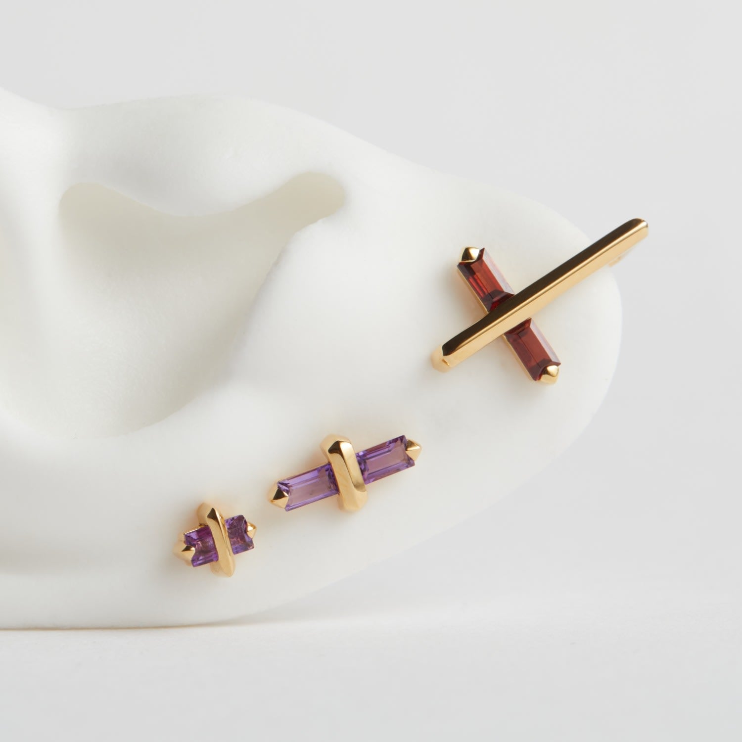 Angel Kiss Earring - March - Aquamarine - Gold Vermeil