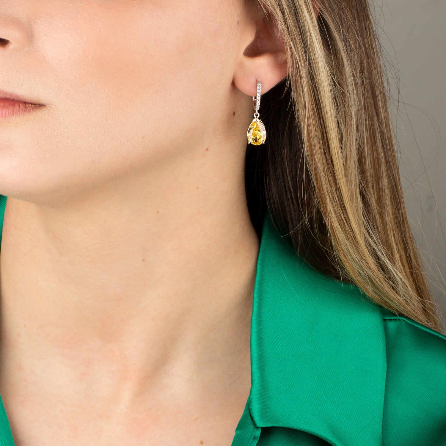 Angelina Yellow Stone Earring