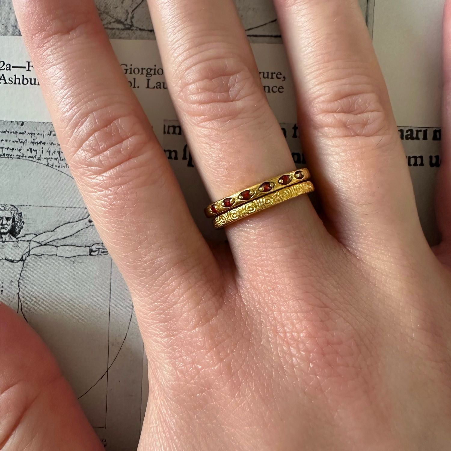 Antonius & Mehen Ring Set