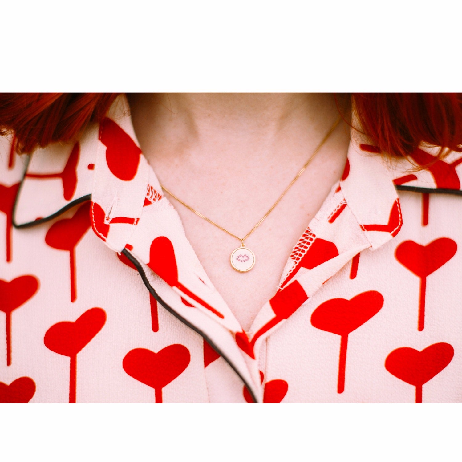 Ruby Lips Necklace - Gold