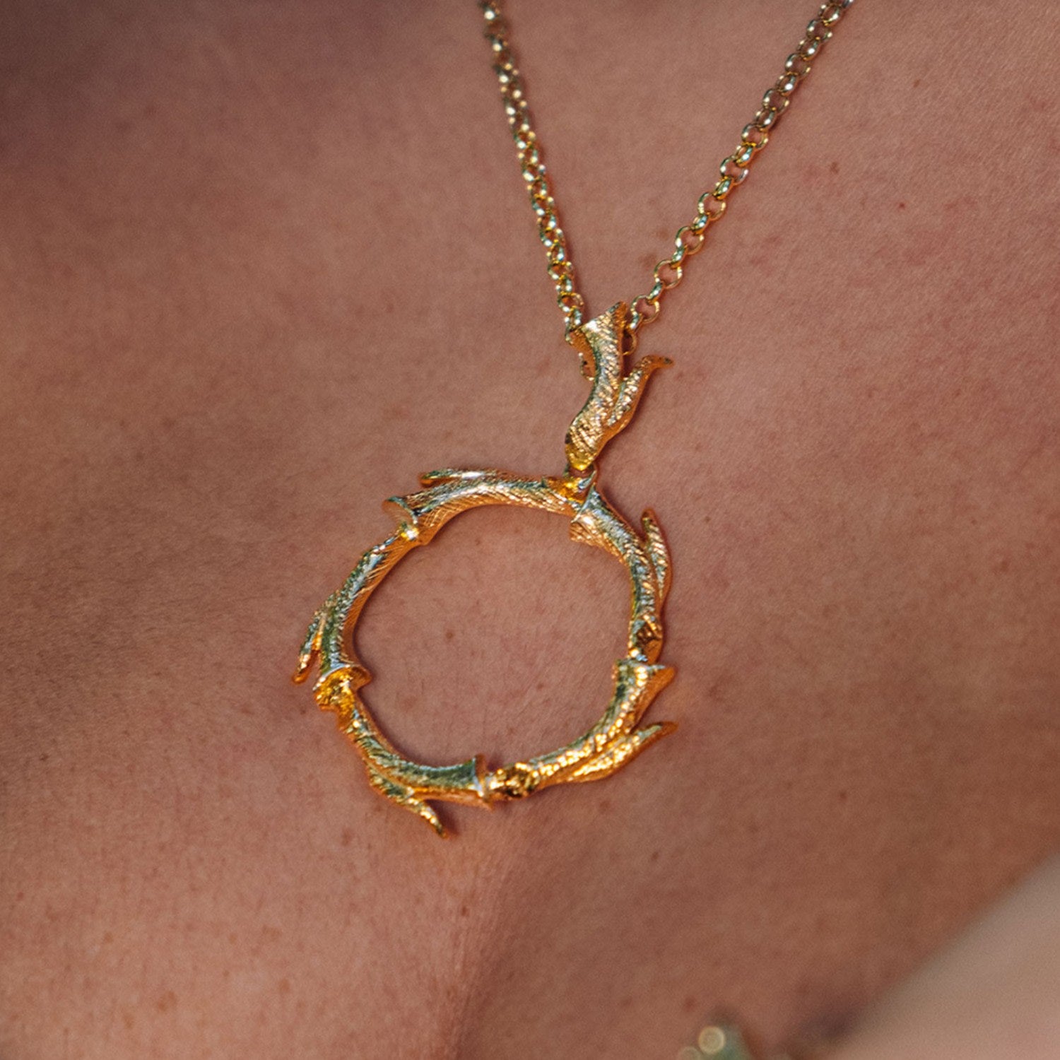 Arboreal Sterling Silver With Gold-Plated Women's Necklace With Intertwined Trunks Pendant – Elegant Women's Jewelry