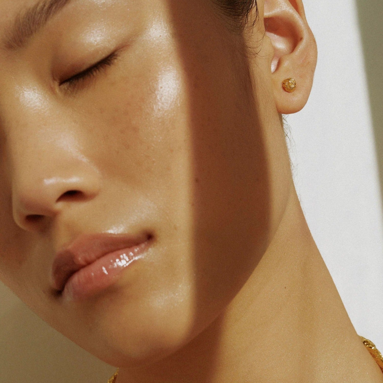 Archaic Stud Earrings 14K Gold