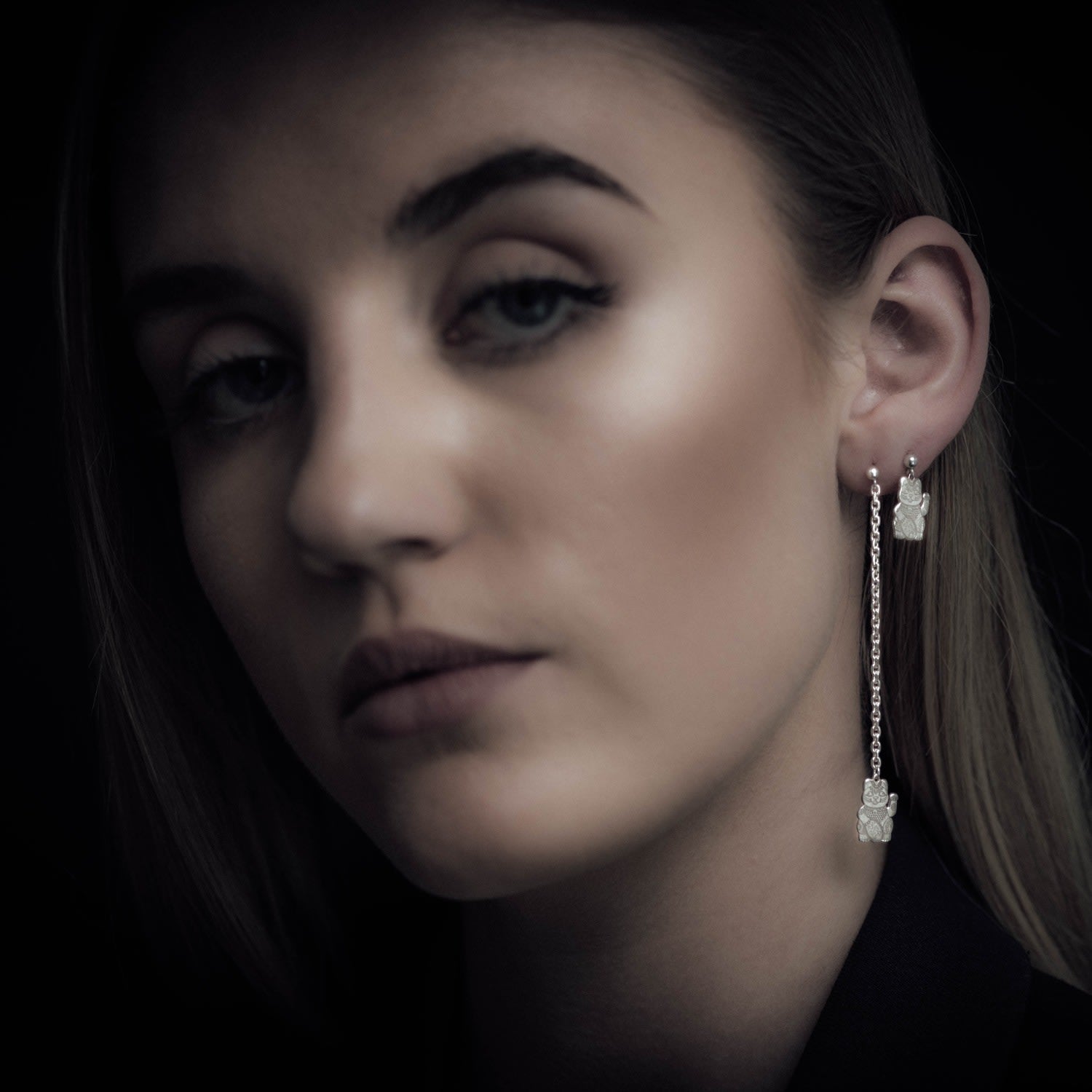 Gold Lucky Cat Single Short Drop Earring