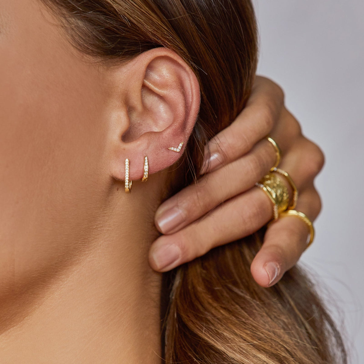 Arrow Gold And Zircon Stud Earrings