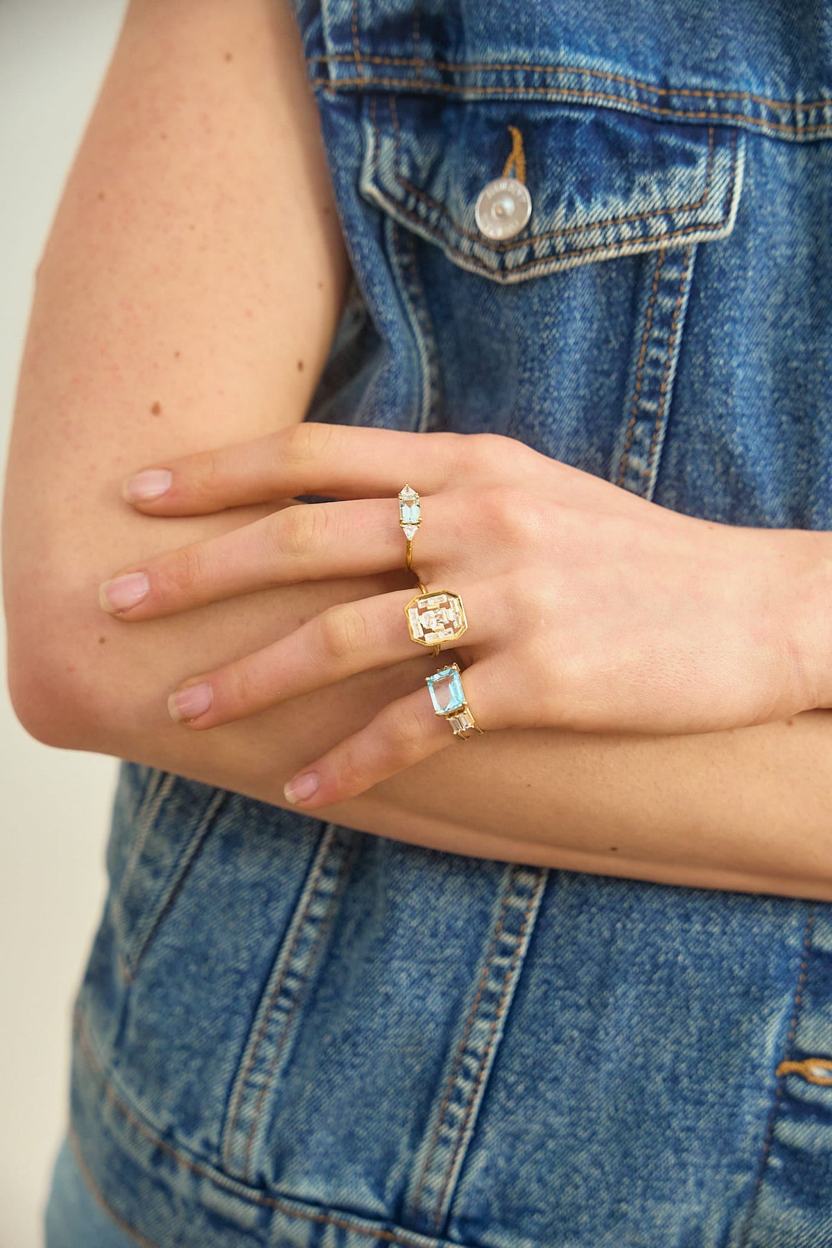 LINEA OCTAVIA TOPAZ RING