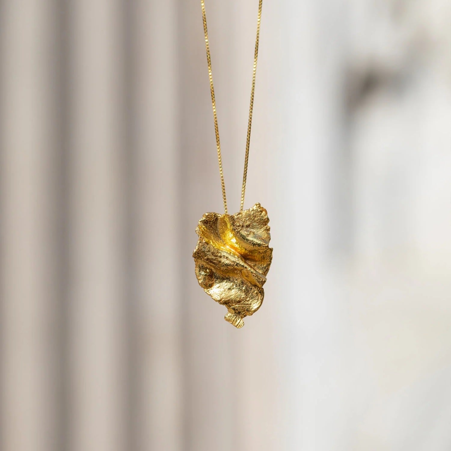 Artemis Necklace Gold