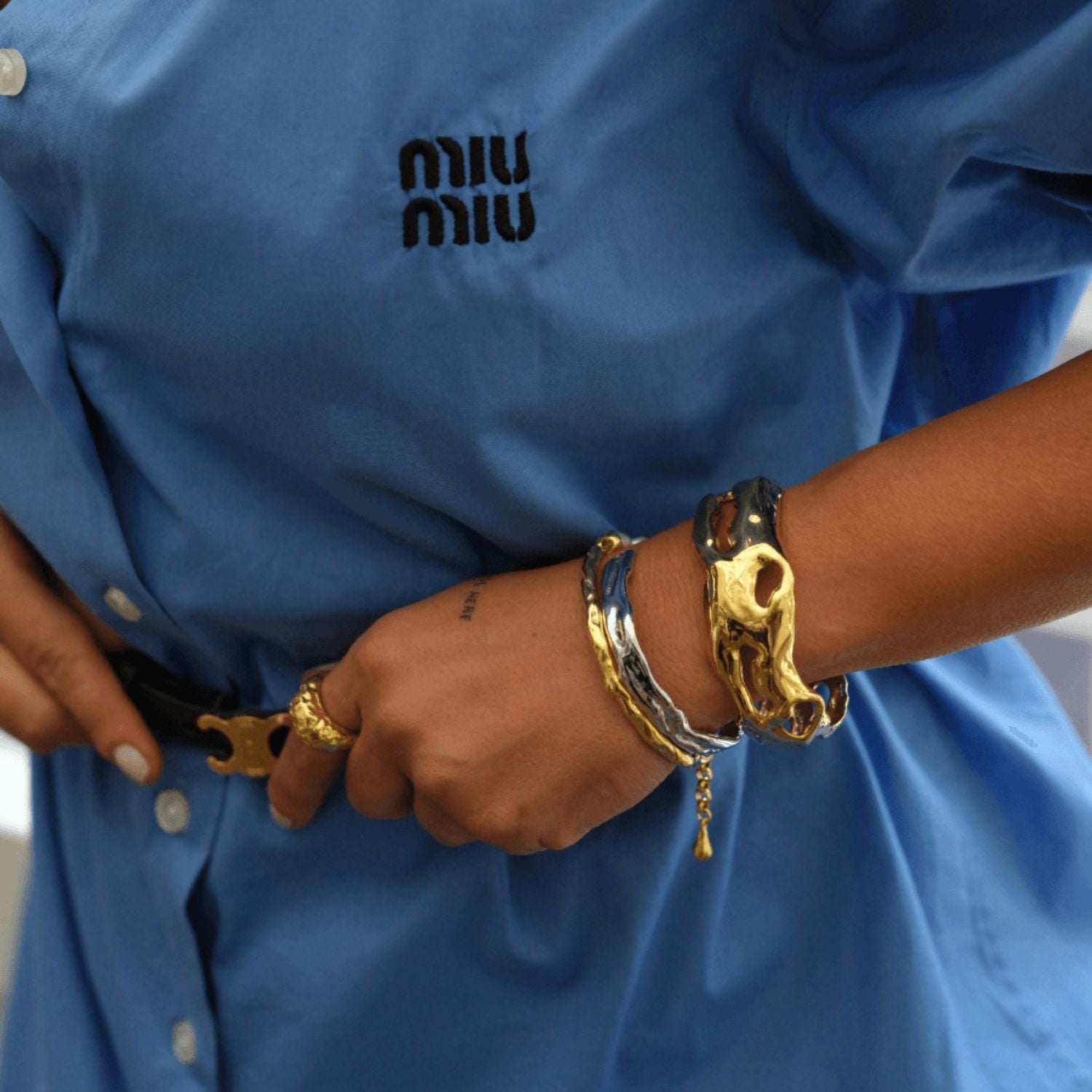 Aruna Thick Cuff Bracelet Gold