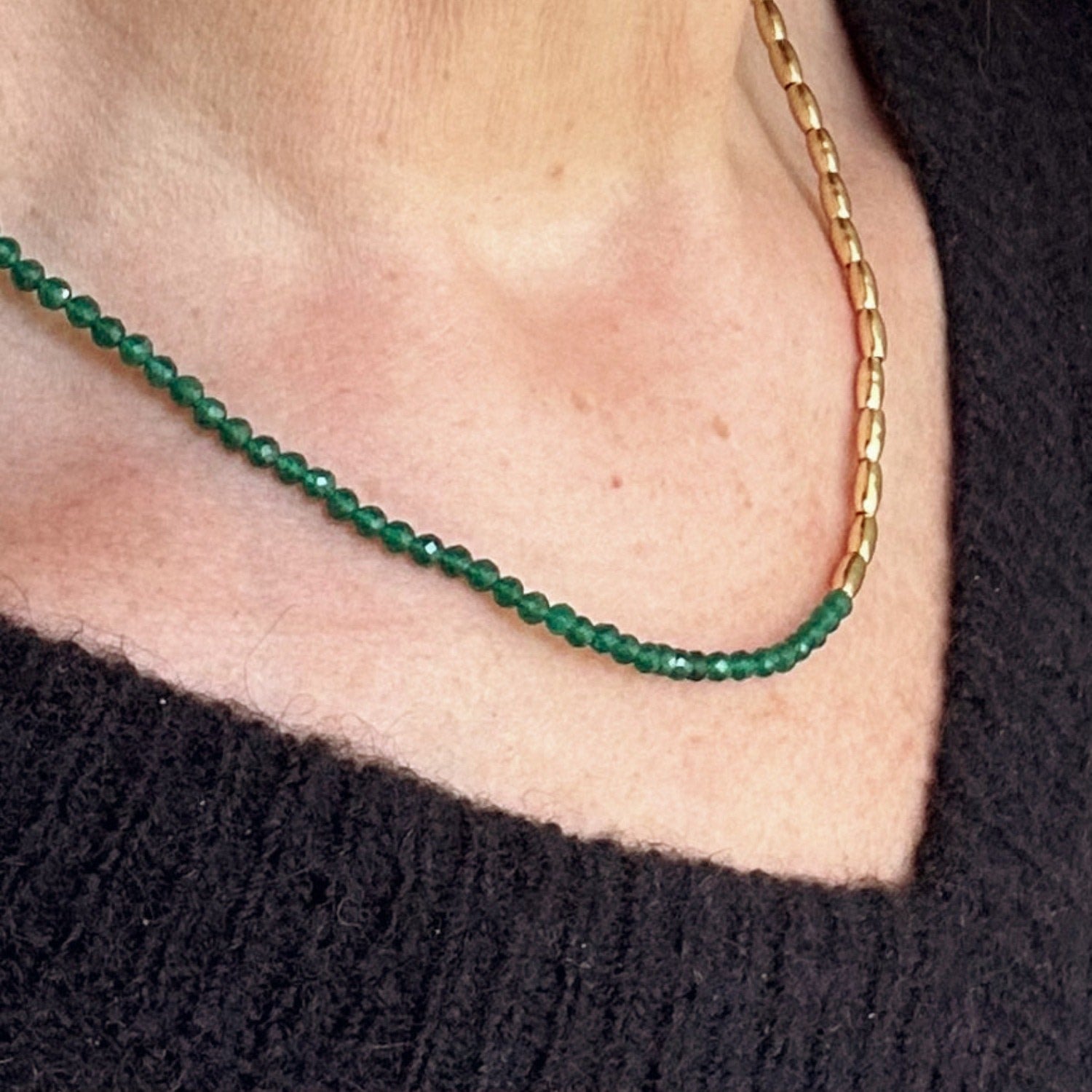 Asymmetric Gemstone Necklace Gold Nuggets - Green