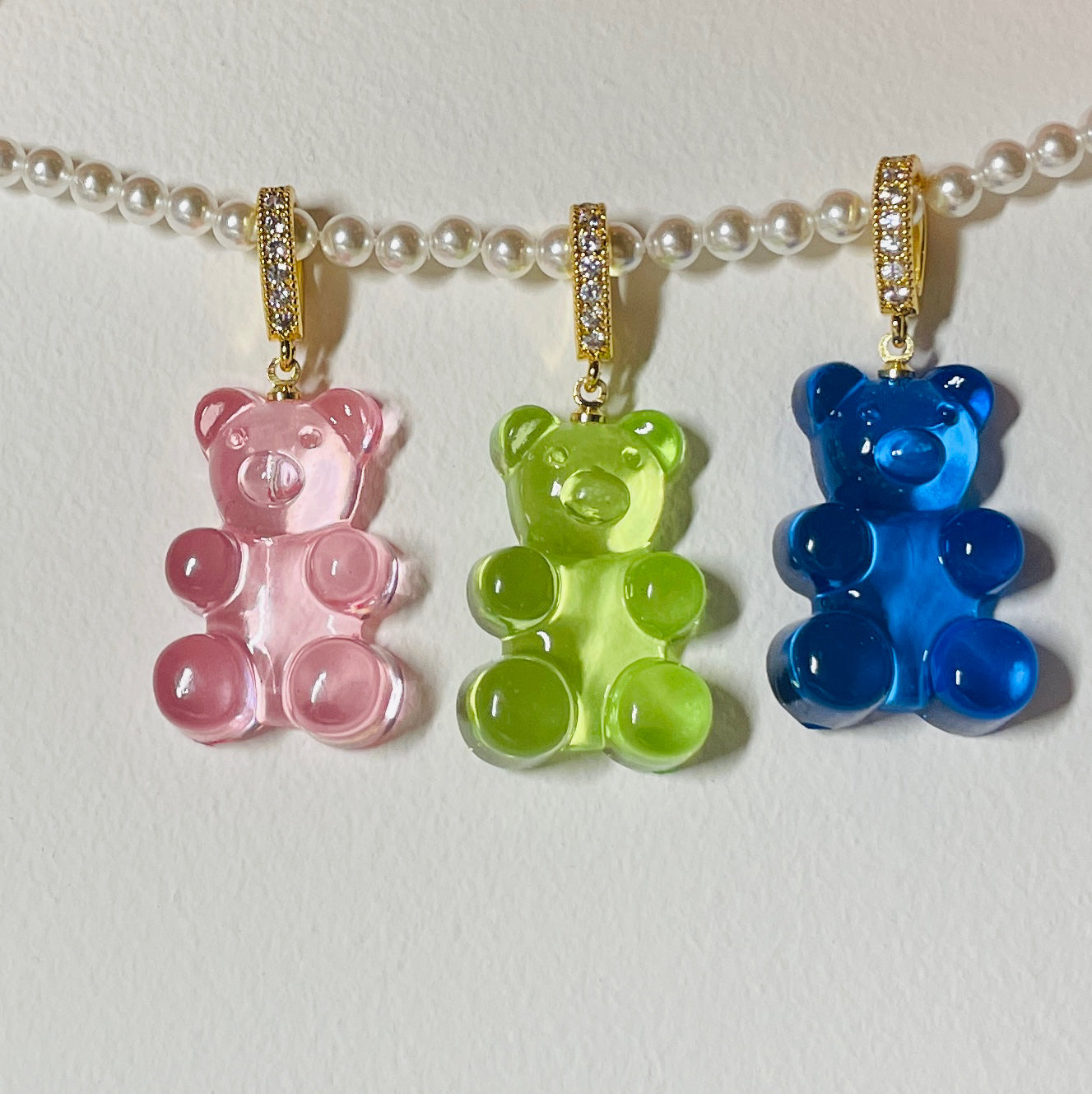 Shell Bead Necklace And Gummy Bear Pendant - Pink & Purple