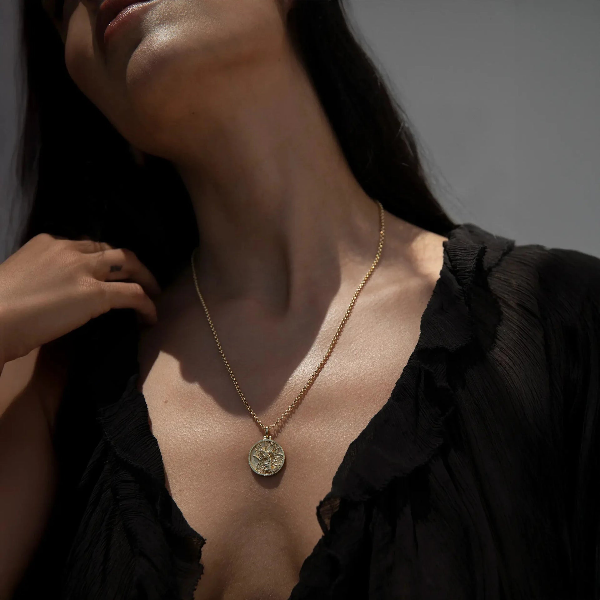 Queen of the Fairies Pendant