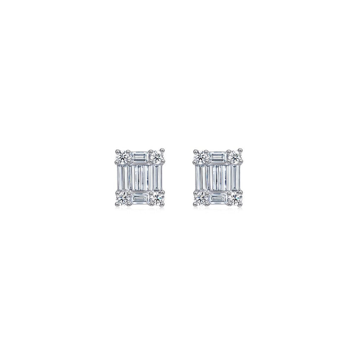 classics-white-gold-diamond-earrings-chow-sang-sang