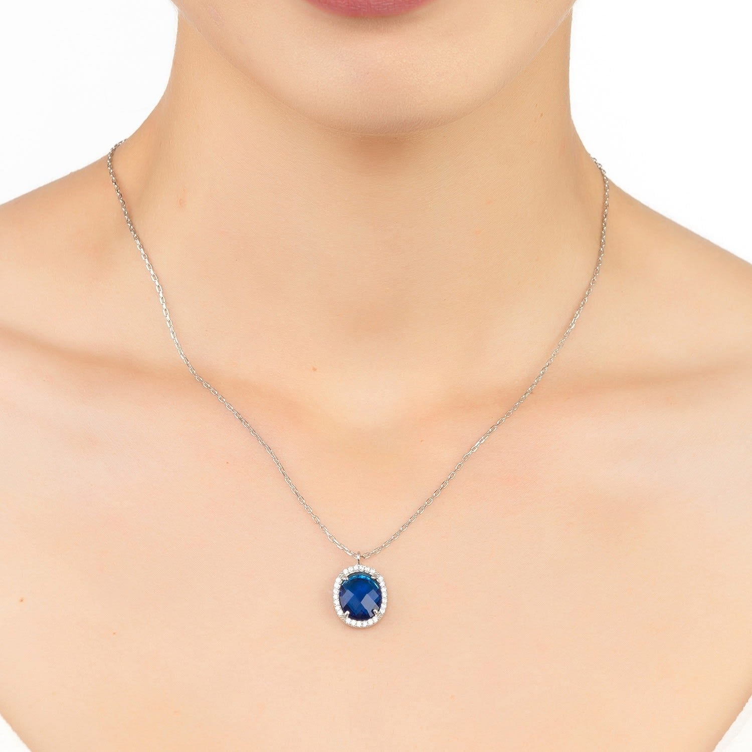 Beatrice Oval Gemstone Pendant Necklace Silver Sapphire Hydro