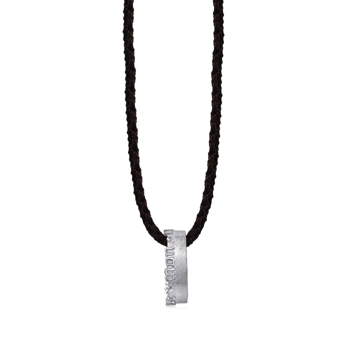 the-art-of-romance-18k-white-gold-necklace-chow-sang-sang