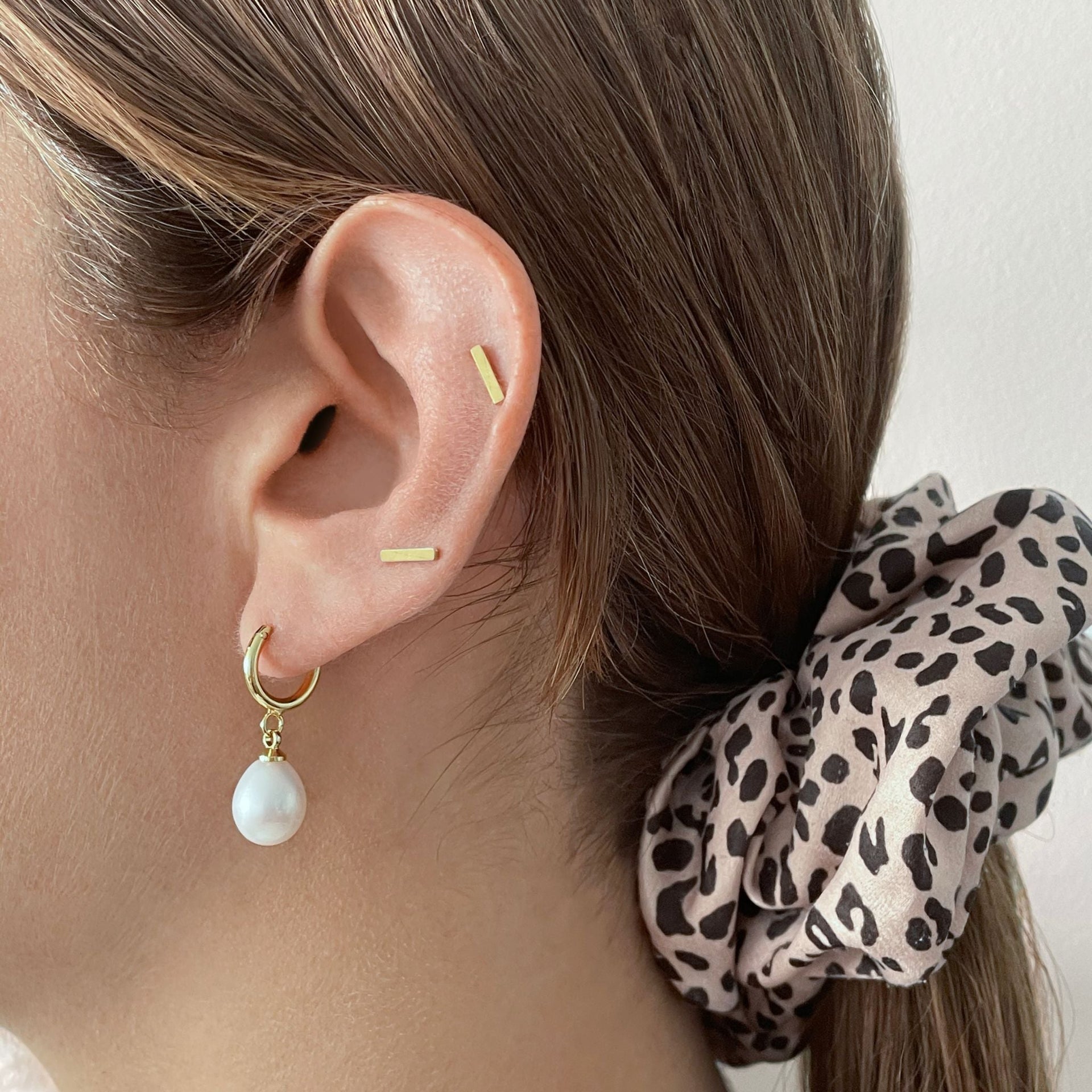 Adornia Pearl Huggie Drop Earrings gold