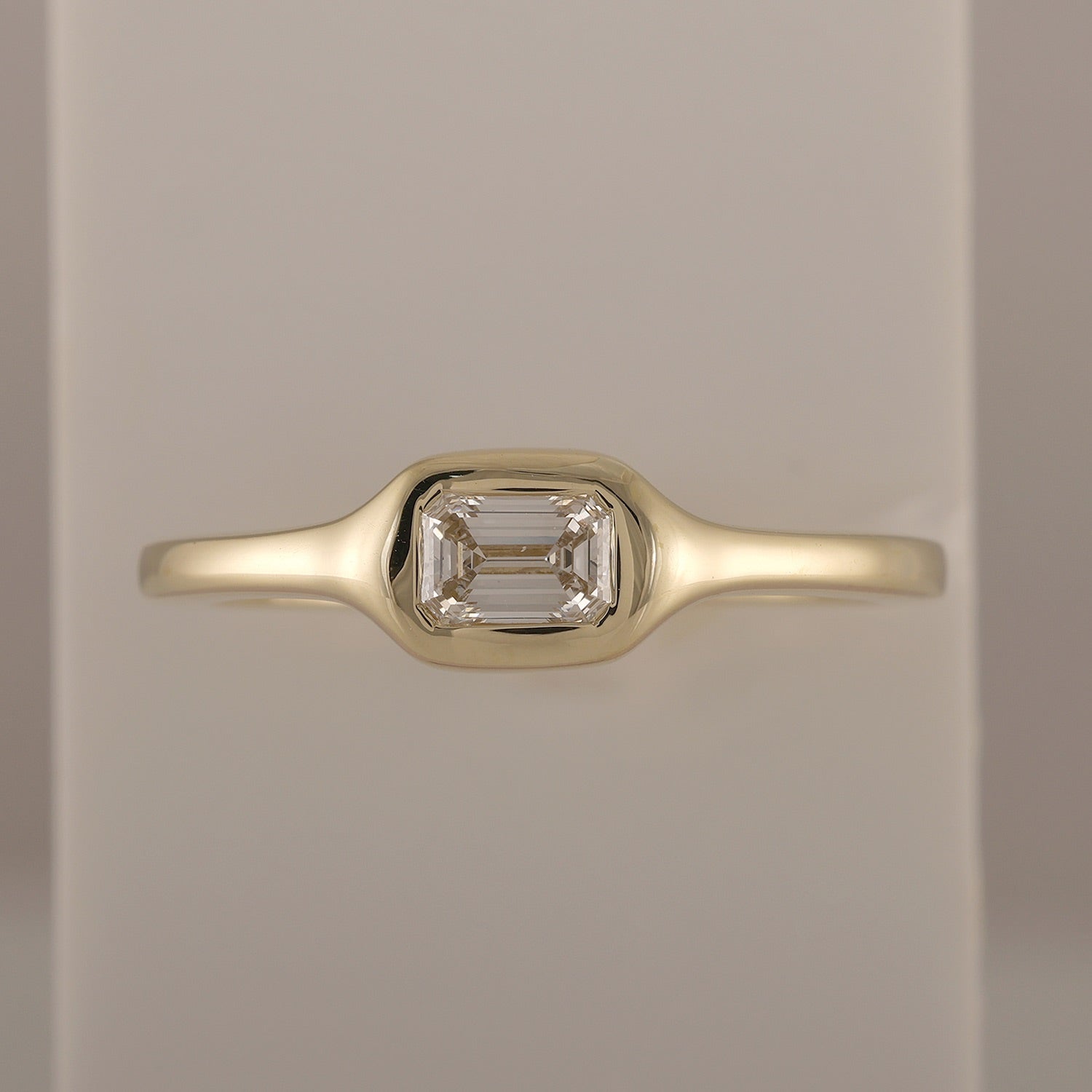Baguette Cut Diamond Solitaire Ring In 14Kt Solid Gold