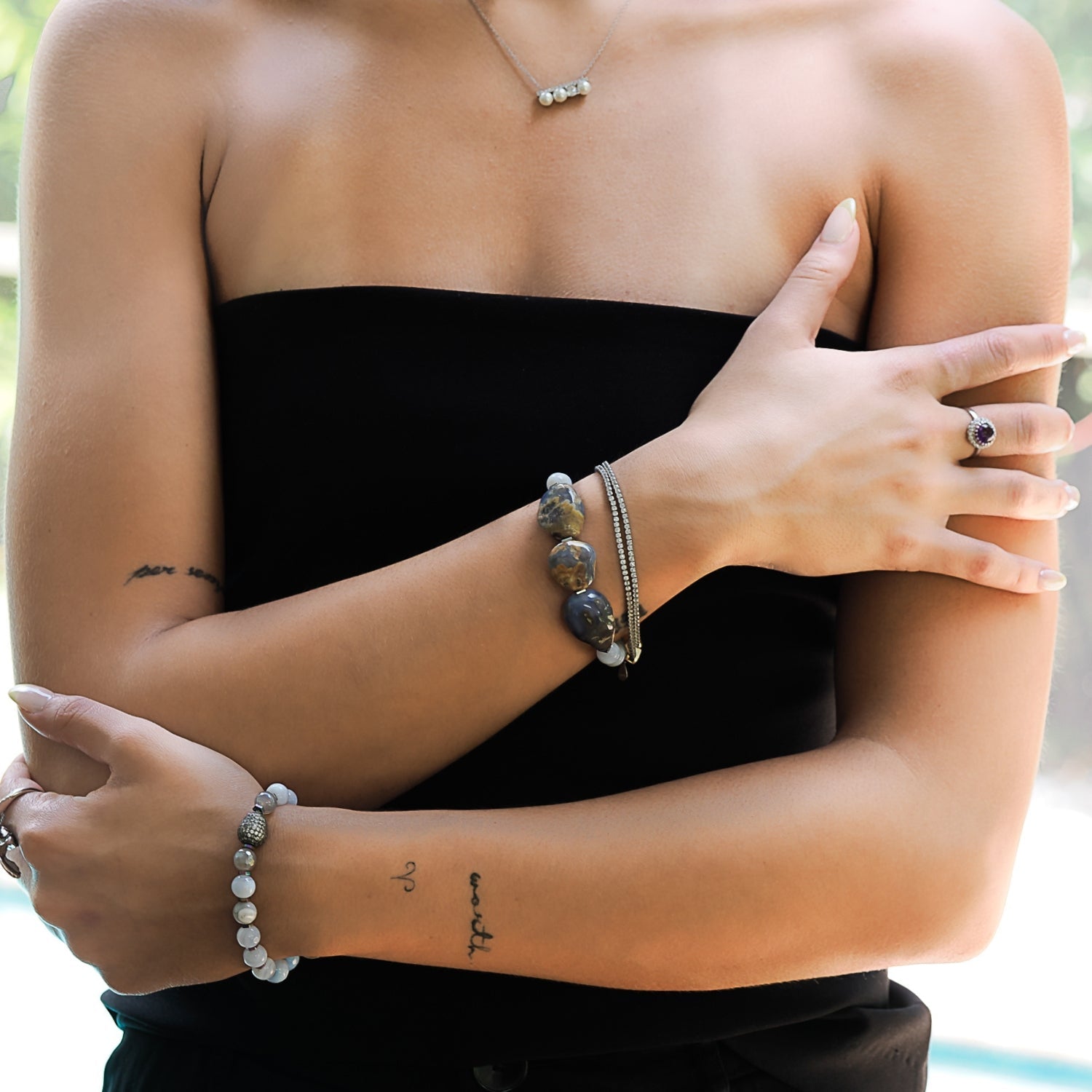 Balancing Agate Gemstone Beaded Bracelet - Blue