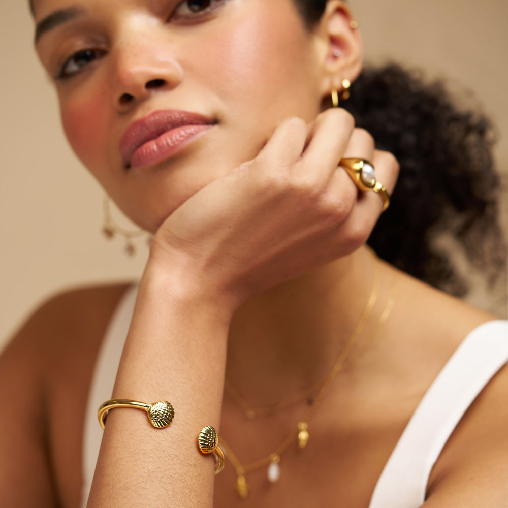Shell Open Hinged Bangle