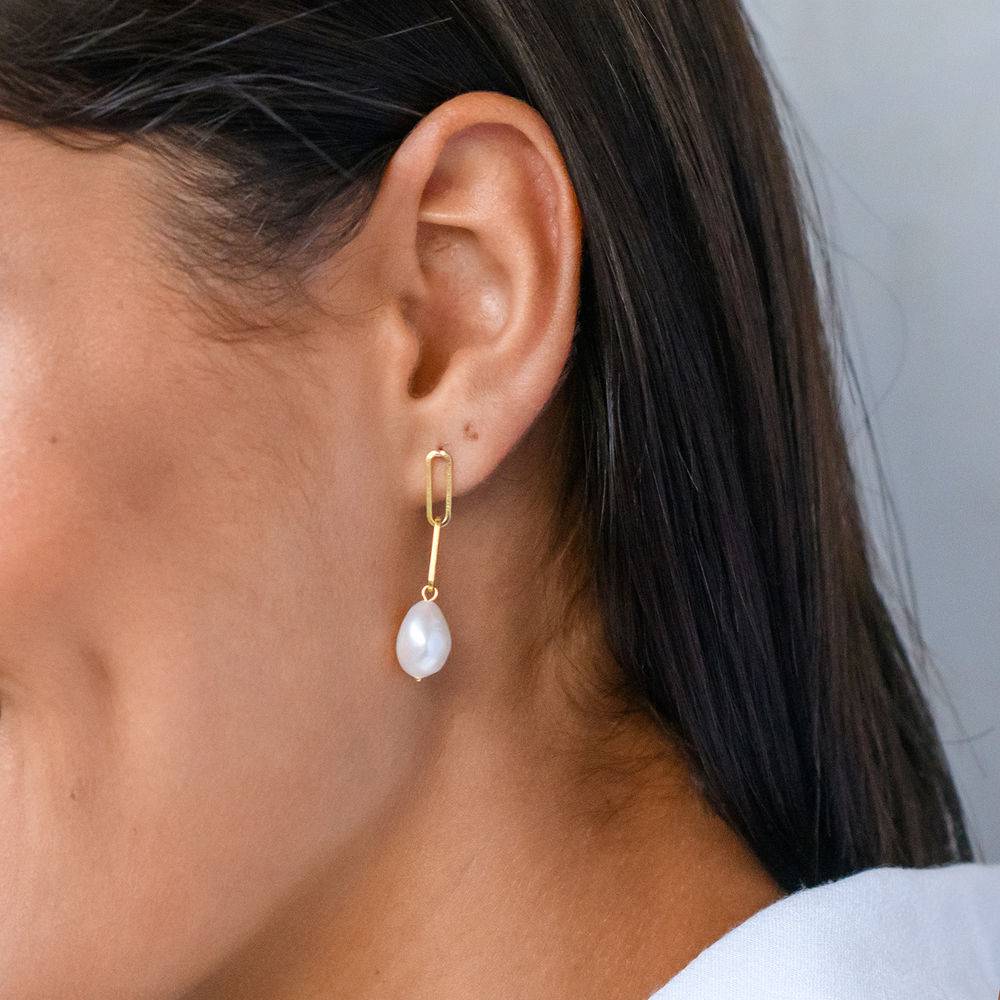 Baroque Pearl Links Earrings in 18K Gold Plating
