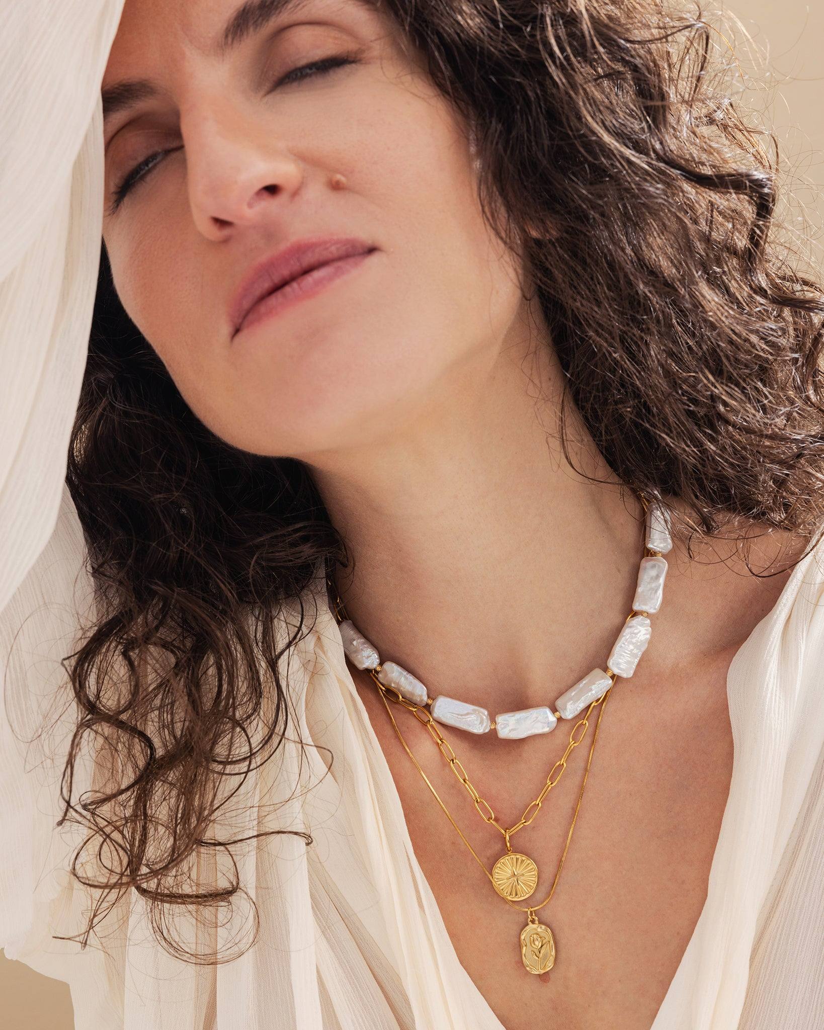 Tulip Medallion Necklace In Gilded Bloom