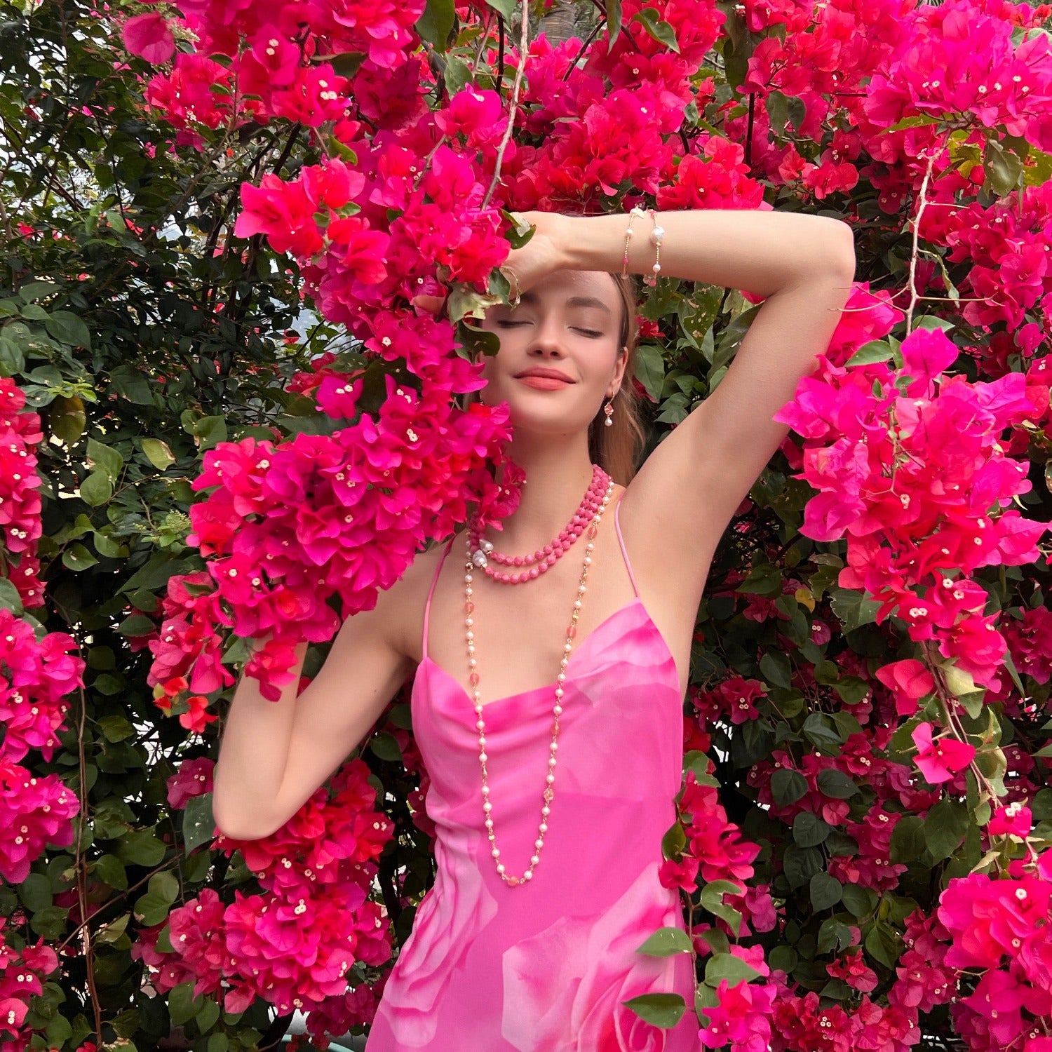 Baroque Pearls With Pink Gemstones Double Layers Bracelet / Choker