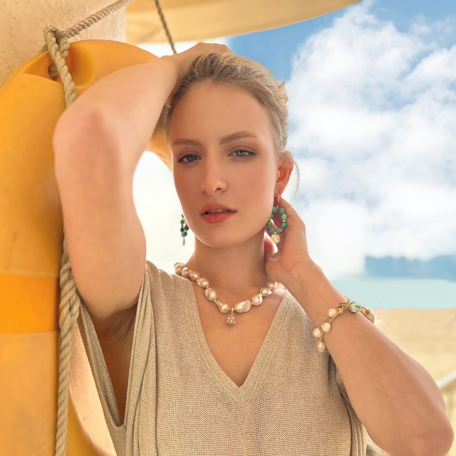 Baroque Pearls With Removable Rhinestone Pendant Necklace