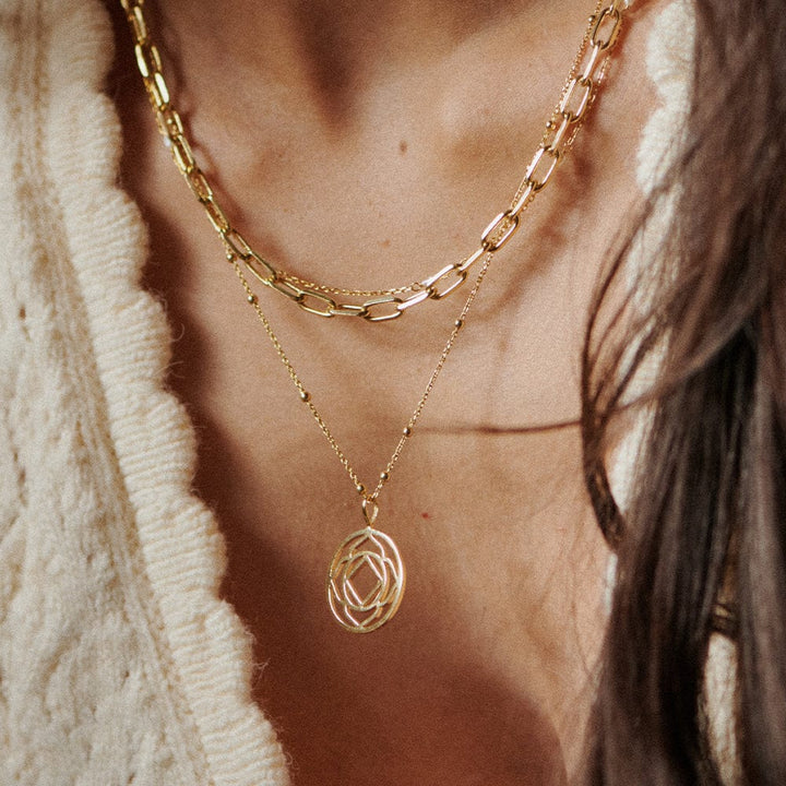base-chakra-necklace-18ct-gold-plated-sterling-silver-daisy-london