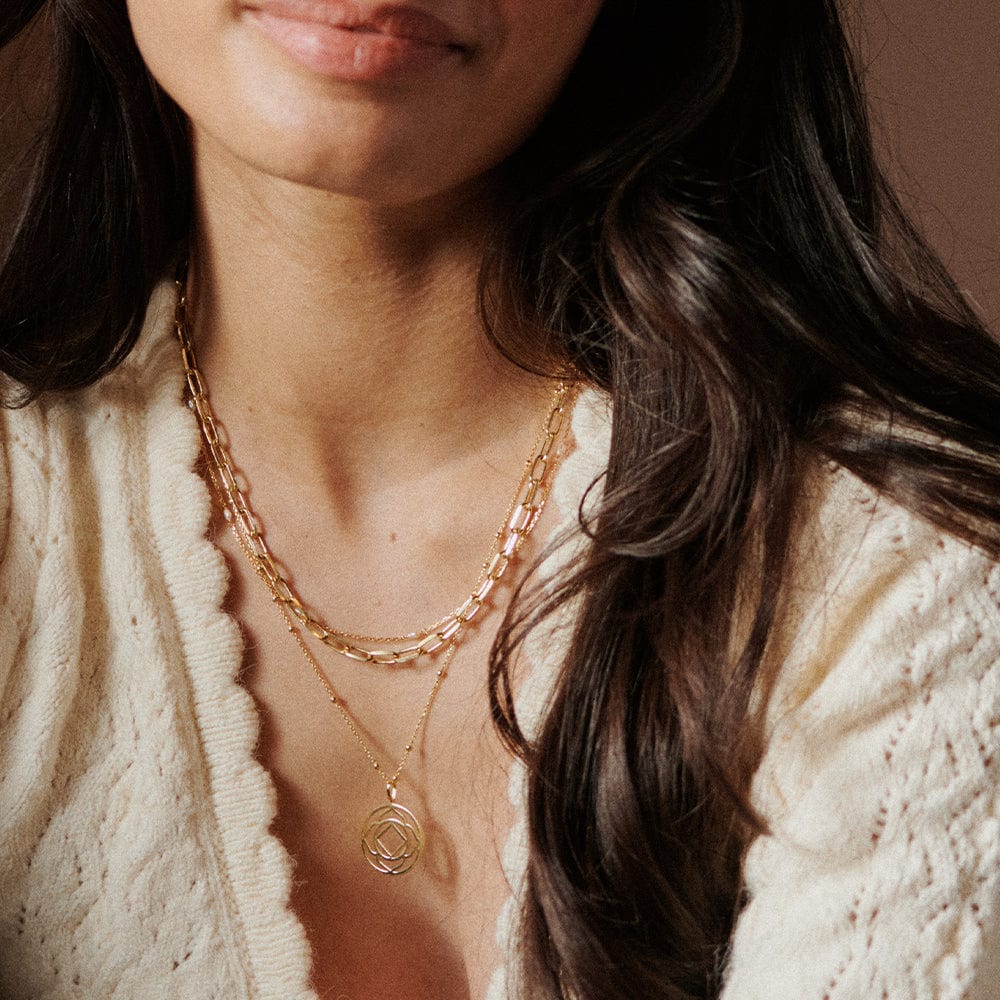 base-chakra-necklace-18ct-gold-plated-sterling-silver-daisy-london