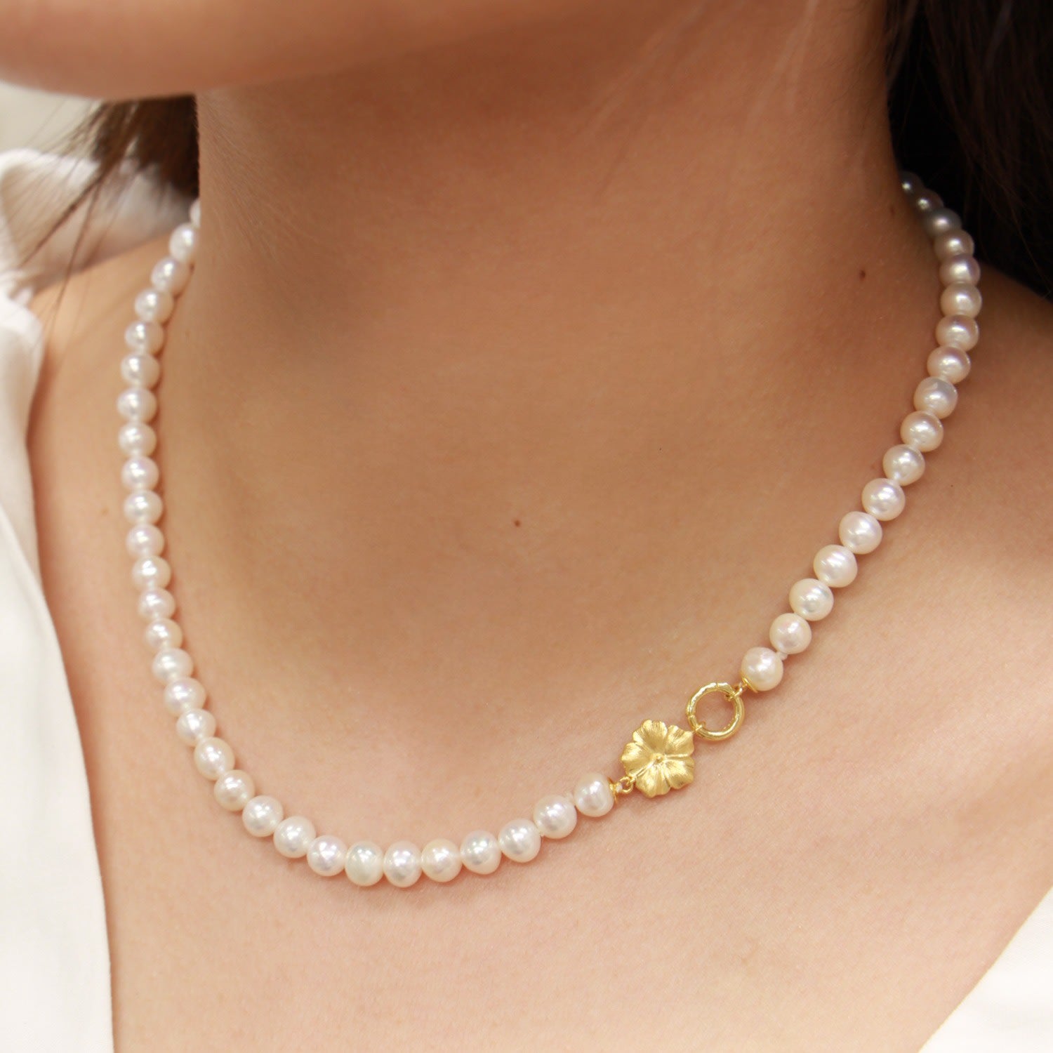 Bavella Pearl Necklace - Gold