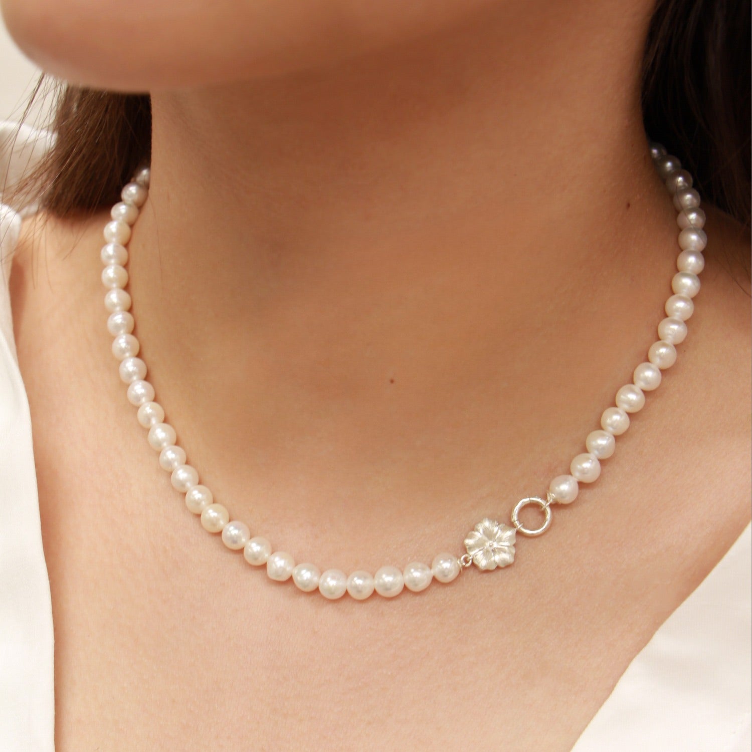 Bavella Pearl Necklace - Silver