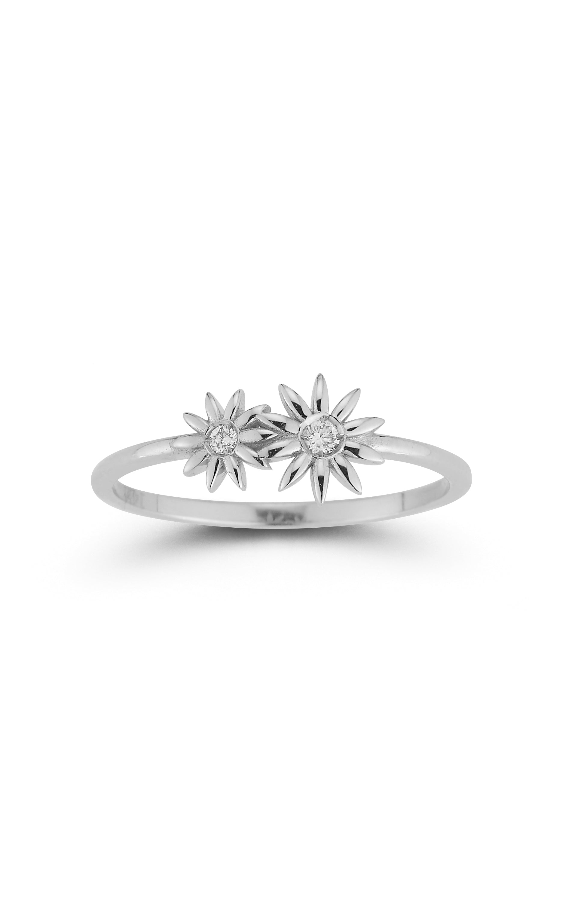 14K White Gold & Diamond Daisy Ring