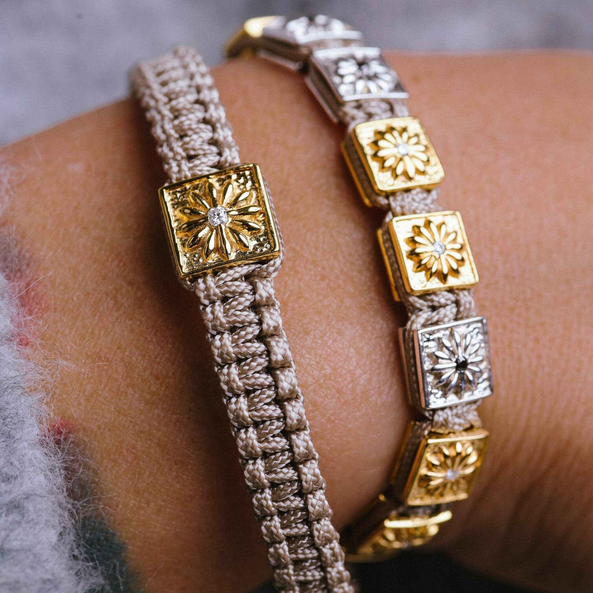 Beige Macráme Bracelet With White Moissanite In Gold - 8Mm