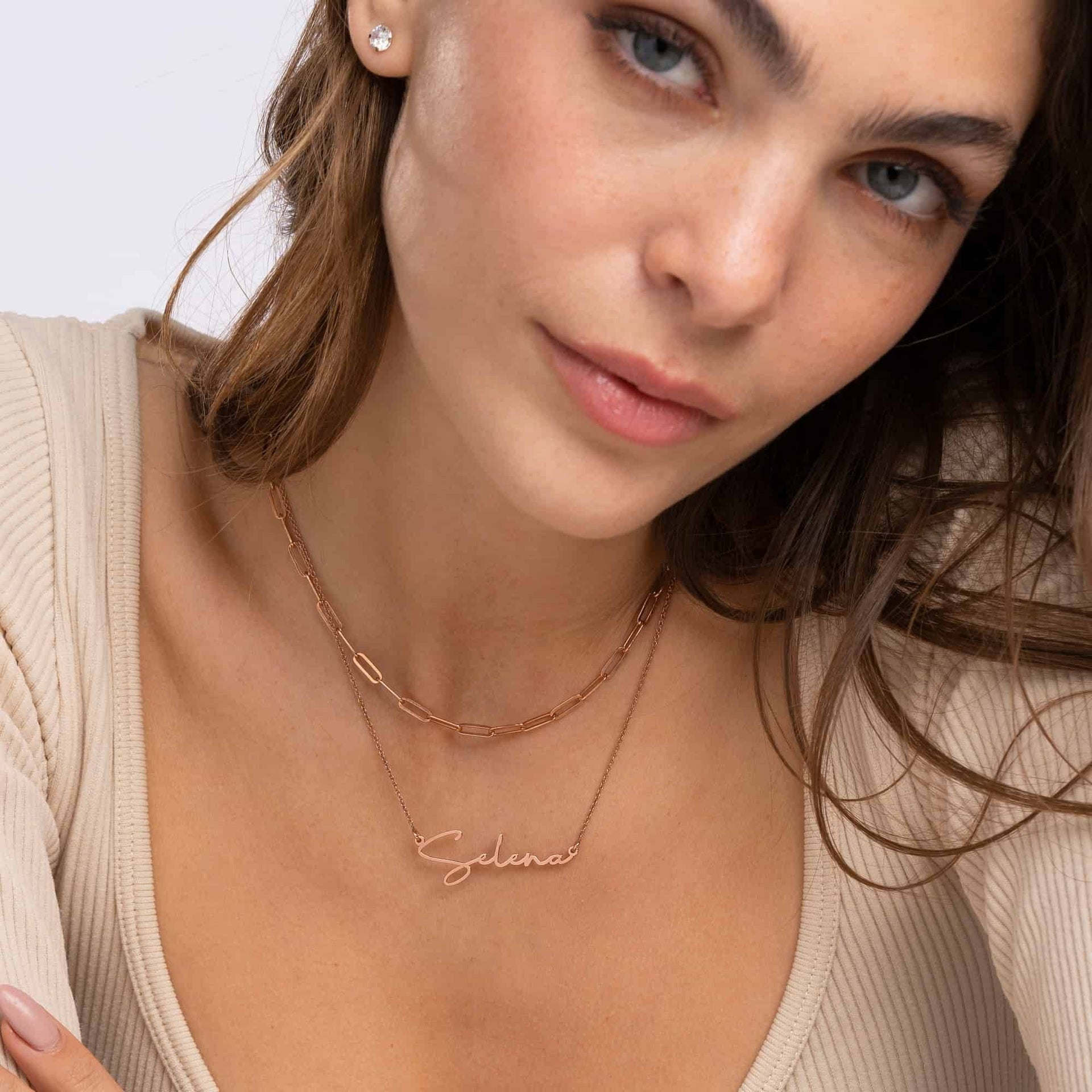 Paris Name Necklace in 18k Rose Gold Plating