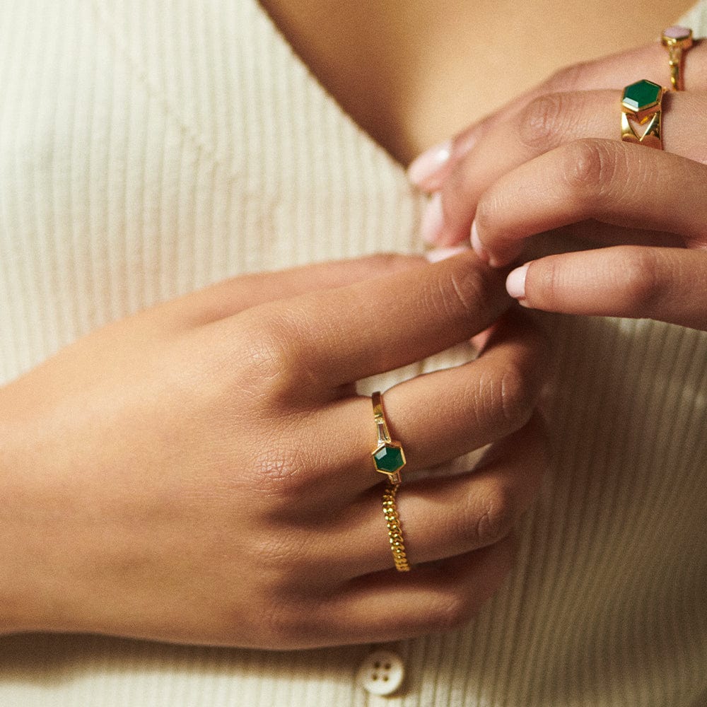 beloved-green-onyx-hexagon-ring-18ct-gold-plated-daisy-london