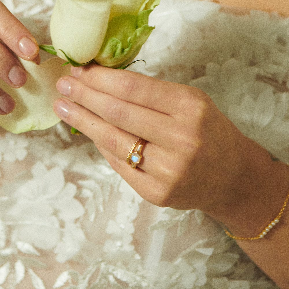 beloved-moonstone-hexagon-ring-18ct-gold-plated-daisy-london