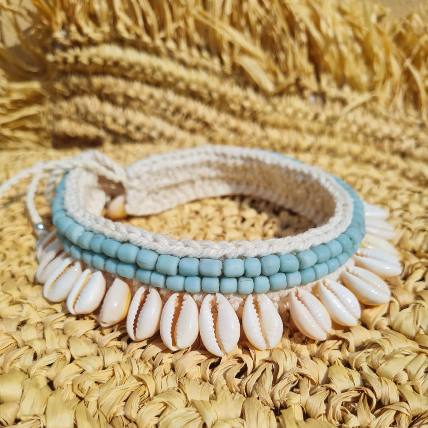 Bene Cowrie Shell & Bead Macrame Choker - Blue