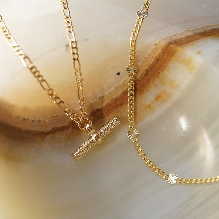 bestselling-bracelet-stack-18ct-gold-plated-daisy-london