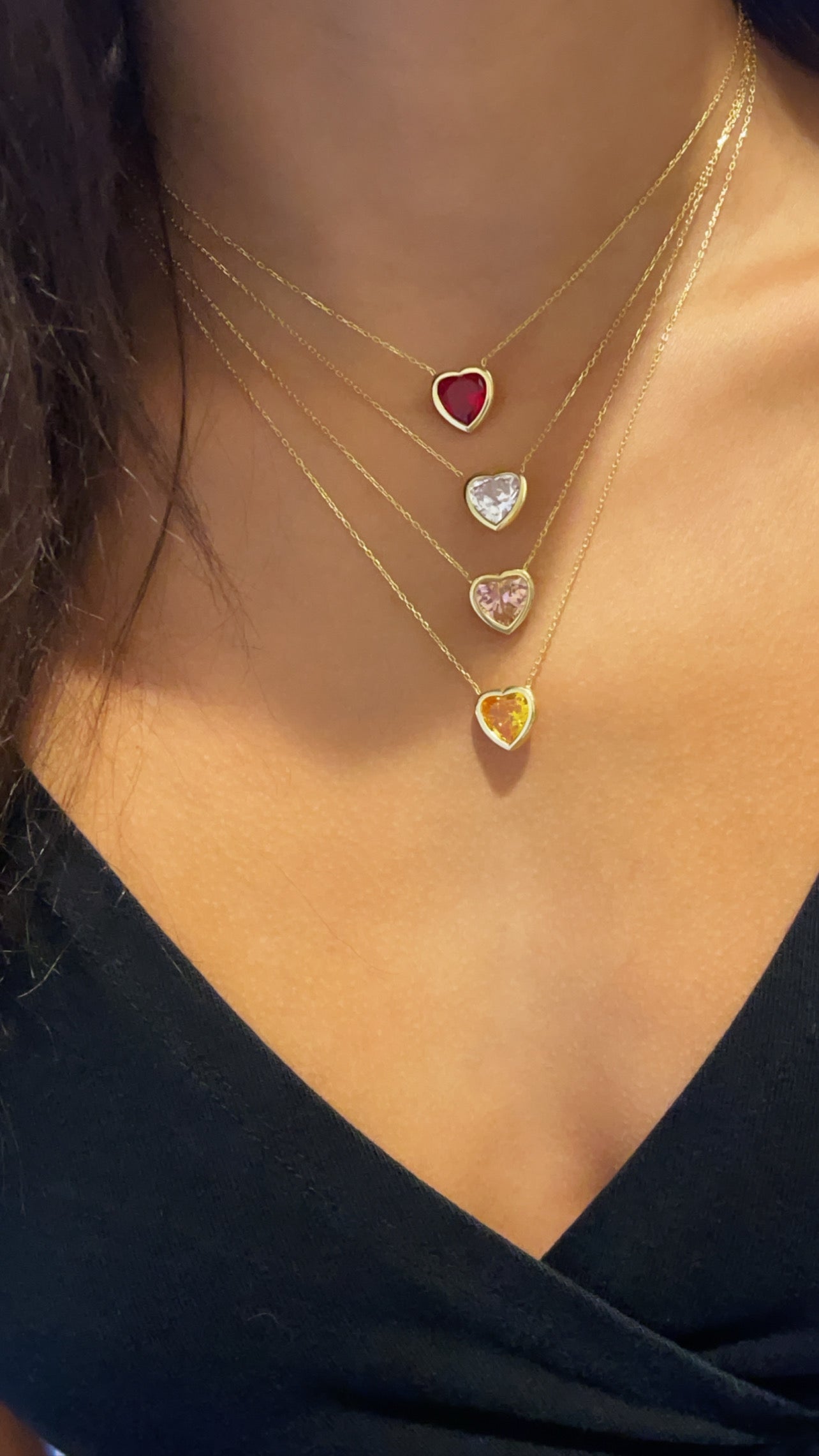 Bezel-Set Solitaire Necklace - Heart Gold & White