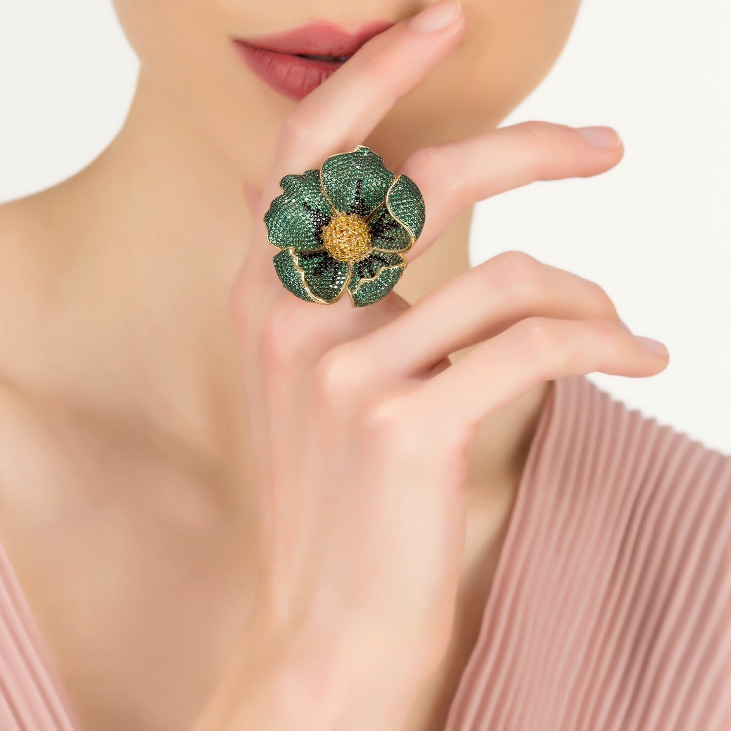 Poppy Flower Green Ring Gold