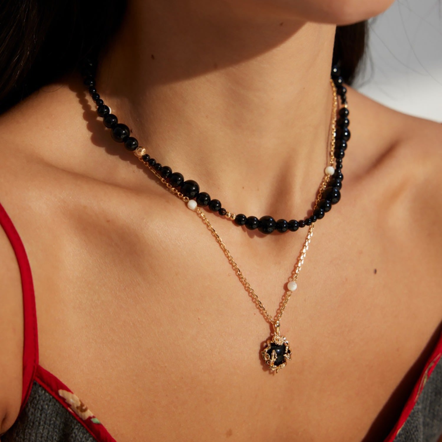 Black Agate With Vine Pendant Gold Plated Silver Necklace