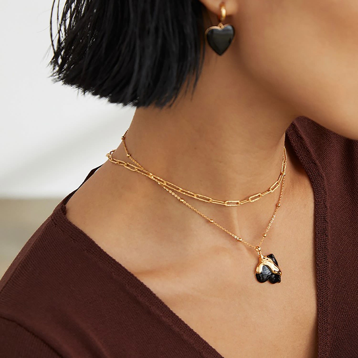 Black Glaze Heart Pendent Silver Plated Gold Necklace