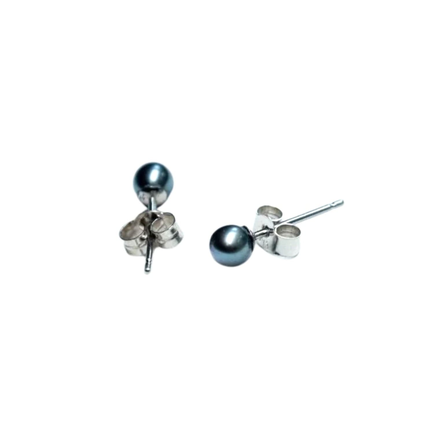 Pearl Dotty Freshwater Peacock Pearl Studs In Silver