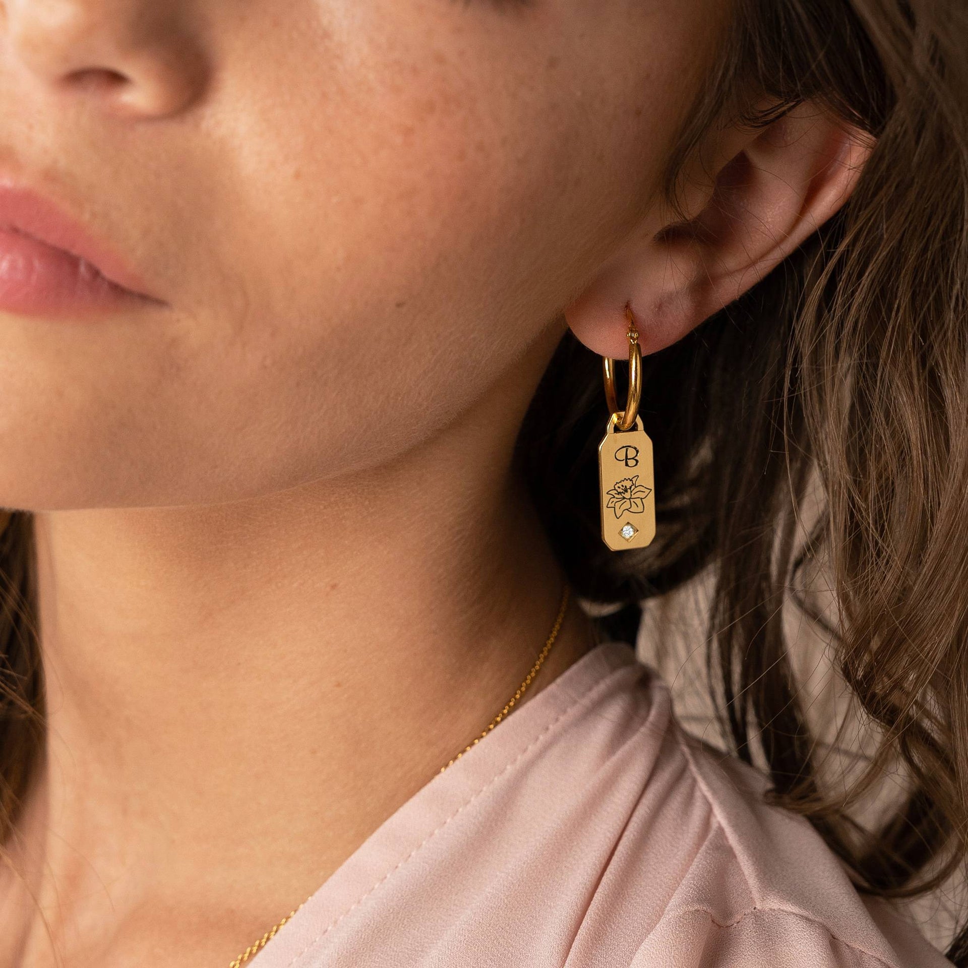 Blooming Birth Flower Hoop Earrings with Diamond in 18K Gold Plating