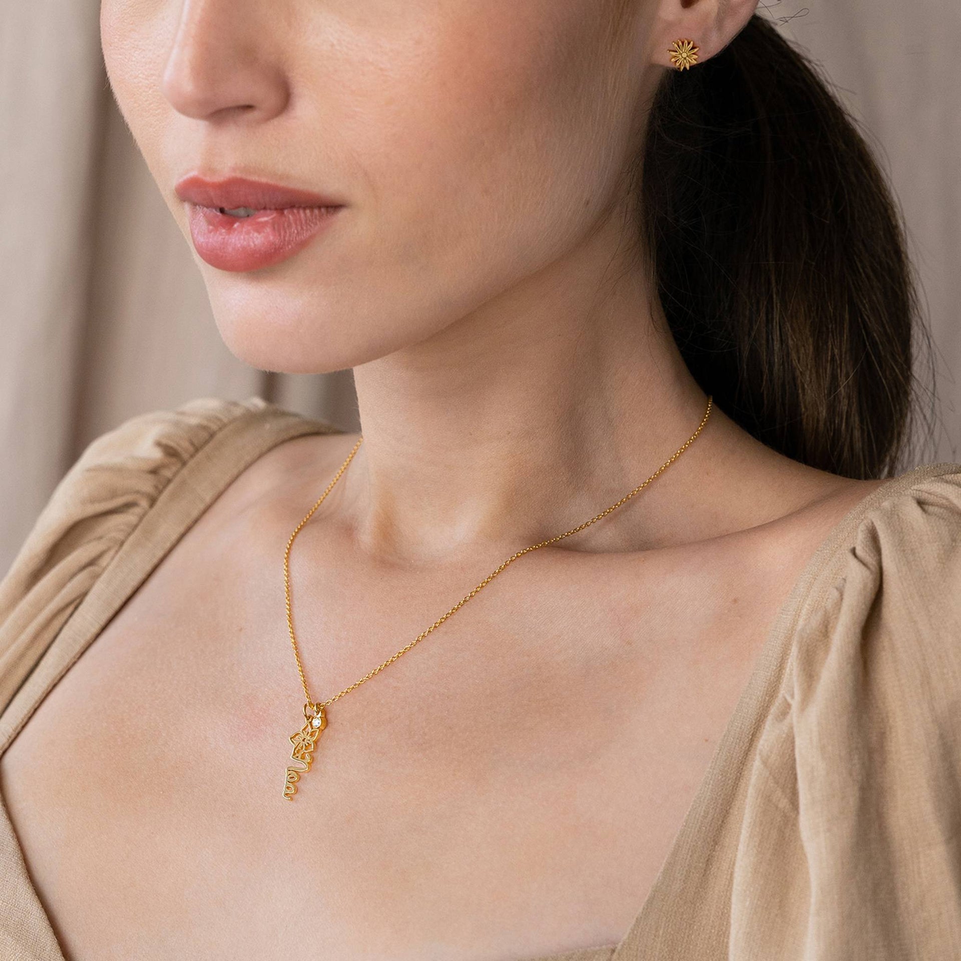 Blooming Birth Flower Name Necklace with Diamond in 14K Yellow Gold