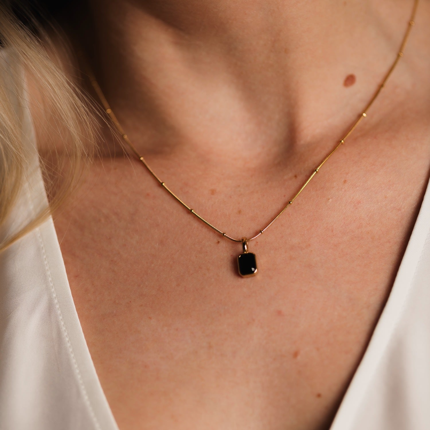 Blue Agate Gemstone Dainty Gold Necklace